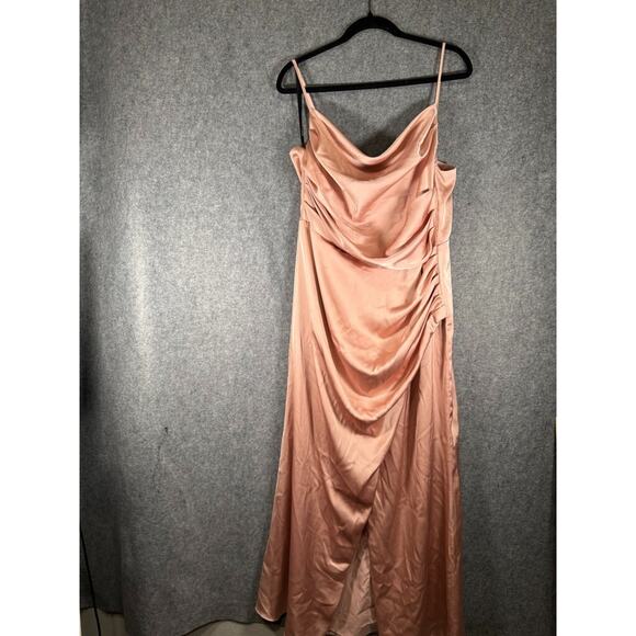 Birdy Grey Pink Maxi Dress - Picture 2 of 8